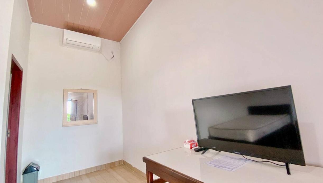 Amadeo Guest House Ratodena Bagian luar foto