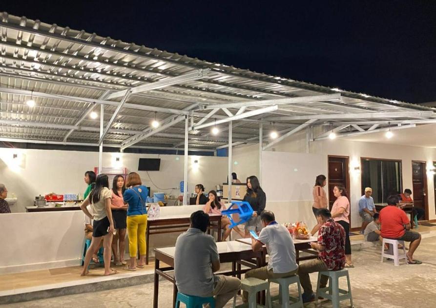Amadeo Guest House Ratodena Bagian luar foto